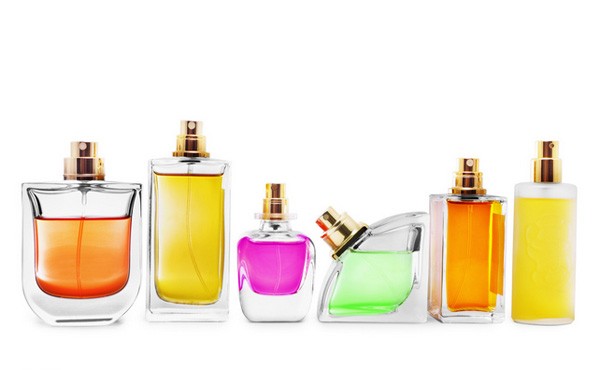 《2015年第二季度化妆品行业数据研究报告》出炉 香水增速明显