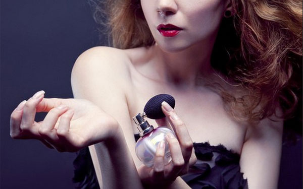 香水的性别标签已经过时，中性香水更加流行